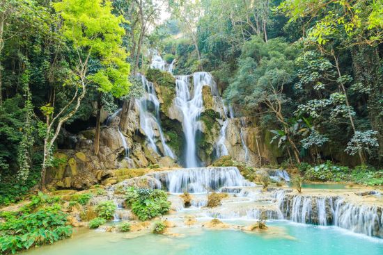 Laos im Rhythmus des Mekong (flussaufwärts) ab Luang Prabang: Kuang Si waterfalls