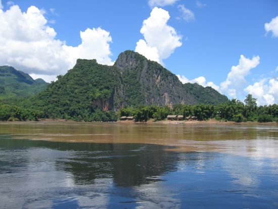 Laos im Rhythmus des Mekong (flussaufwärts) ab Luang Prabang: Mekong River