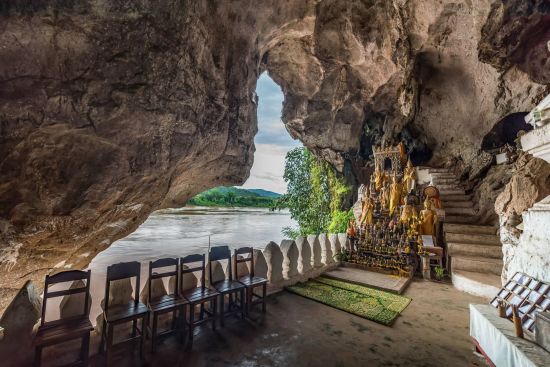 Laos im Rhythmus des Mekong (flussaufwärts) ab Luang Prabang: Pak Ou Caves