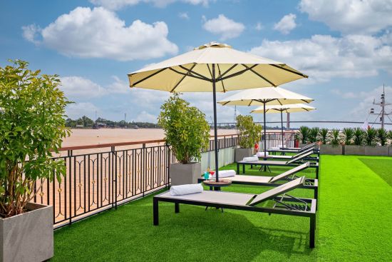Mit der «Mekong Discovery» ins Mekong Delta ab Siem Reap: facilities: Sundeck