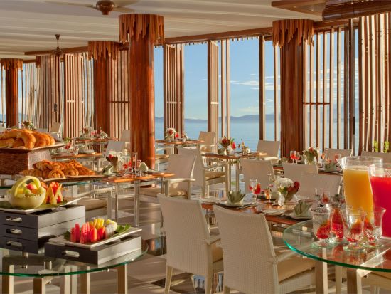 Gaya Island Resort in Kota Kinabalu:  Feast Village