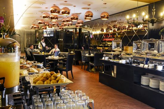 Horizon in Kota Kinabalu:  Restaurant | Deco Cafe & Grill