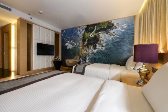 Horizon in Kota Kinabalu:  Superior | Twin