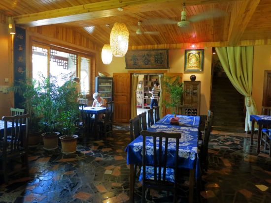 Yangshuo Mountain Retreat: Restaurant