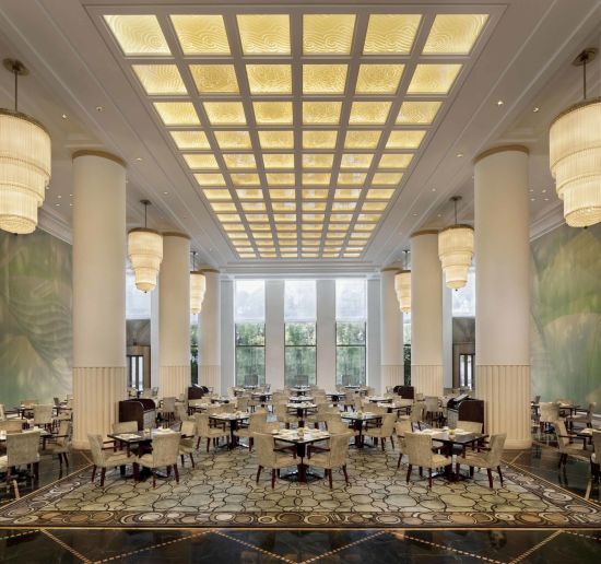 The Peninsula Shanghai:  Lobby