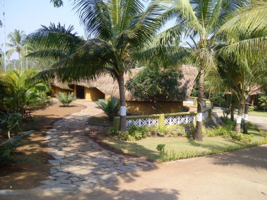 Mercure Goa Devaaya Retreat:  Therapy Huts