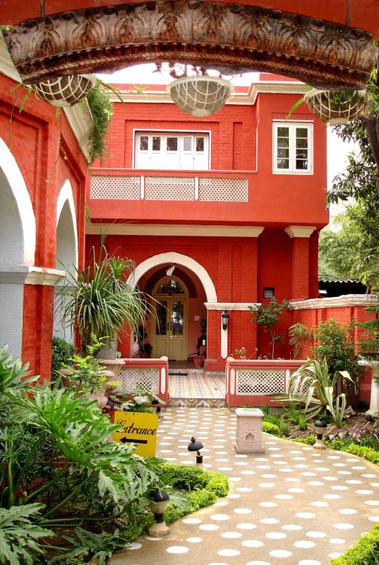 Ranjit's Svaasa à Amritsar:  Entrance