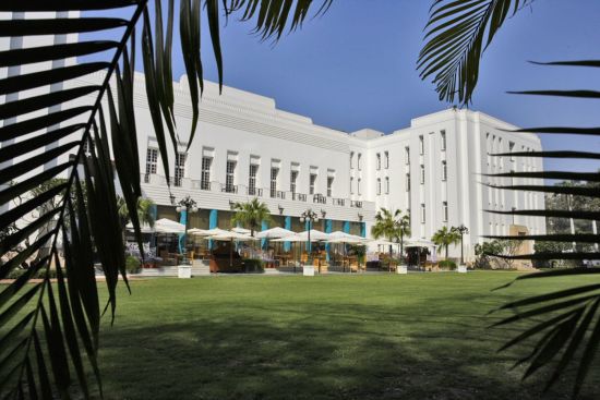 The Imperial New Delhi: 1911 lawns