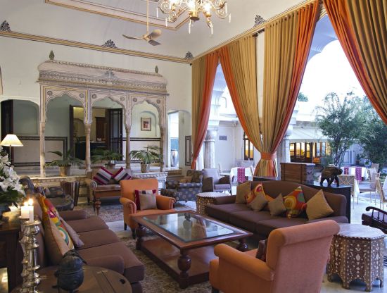 Samode Haveli in Jaipur:  Lounge