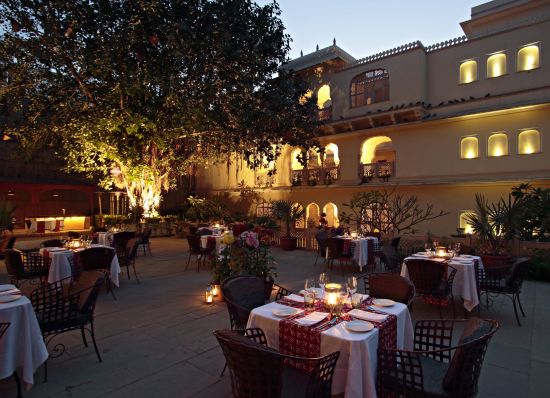 Samode Haveli in Jaipur:  Dining & Bar