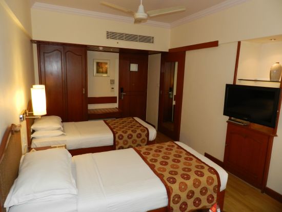 Fariyas in Mumbai:  Superior