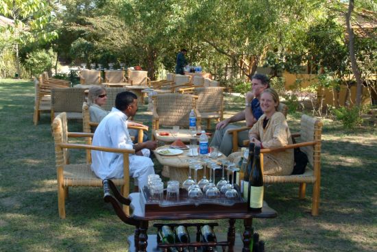 Tiger's Den Resort à Bandhavgarh: f&b: 