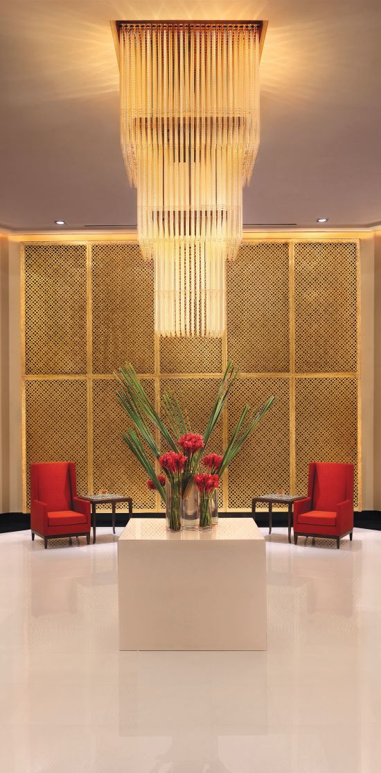 The Oberoi, Mumbai:  Lower Lobby