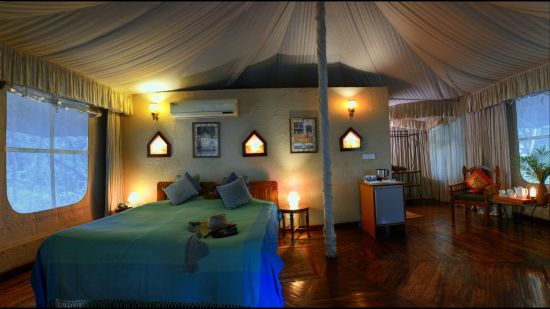 Pench Jungle Camp:  Luxury Tent