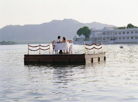 Taj Lake Palace in Udaipur: f&b: 