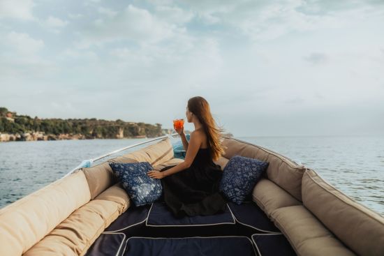 Jimbaran Puri, A Belmond Hotel in Südbali:  Dedari Boat excursion