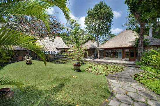 The Oberoi Beach Resort, Bali in Südbali:  Reception courtyard