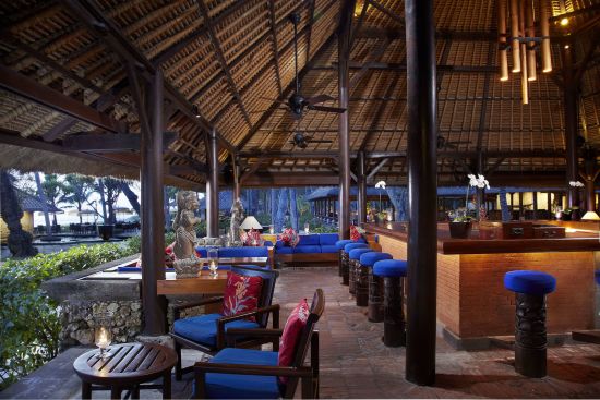 The Oberoi Beach Resort, Bali in Südbali:  Kayu Bar