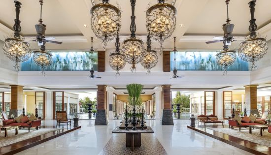 The St. Regis Bali Resort in Südbali:  Lobby