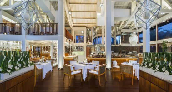 The St. Regis Bali Resort in Südbali:  Kayuputi Restaurant