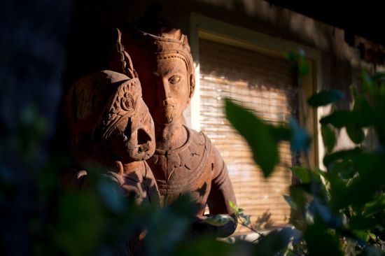 Tugu Lombok:  Artwork