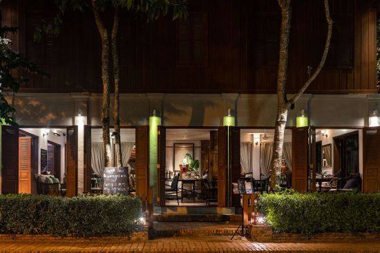 Burasari Heritage à Luang Prabang:  RedRose Wine Bar