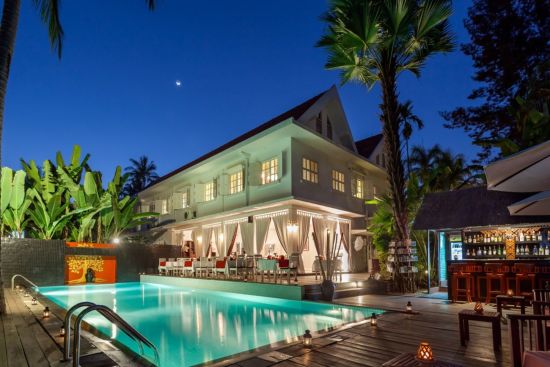 Homm Souvannaphoum Luang Prabang:  Pool by Night