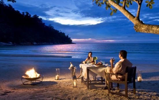 Pangkor Laut Resort:  Private Dining at Emerald Bay