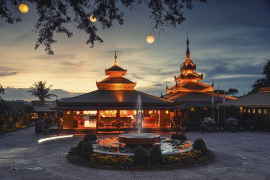 Bagan Thiripyitsaya Sanctuary Resort:  Lobby