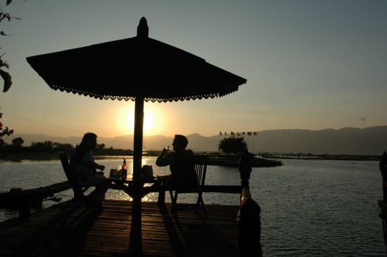 Inle Resort & Spa in Inle Lake:  beach: exterior: Sunset