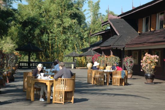 Inle Resort & Spa in Inle Lake:  Breakfast at terrace