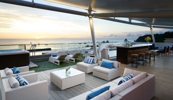 Discovery Boracay:  360 Roof Lounge
