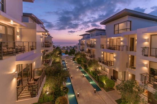 Discovery Boracay:  Exterior