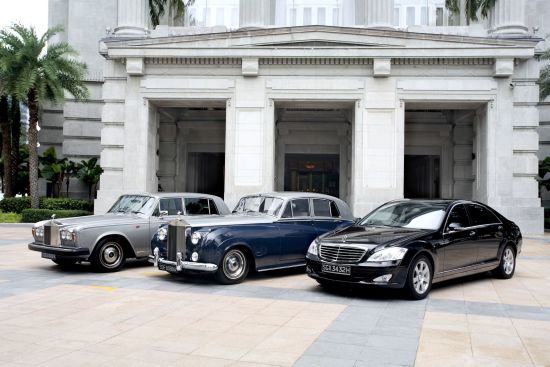 The Fullerton à Singapour:  Rolls Royce Limousines