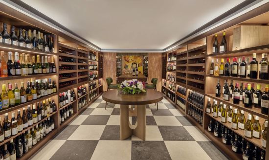 Mandarin Oriental in Singapur:  HAUS 65 Wine Room