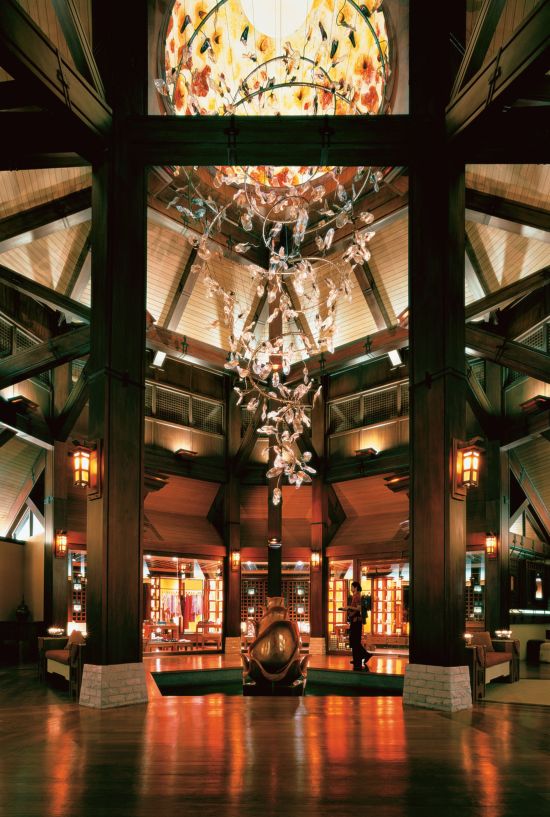 Shangri-La's Mactan Resort & Spa in Cebu:  Sanctum at CHI