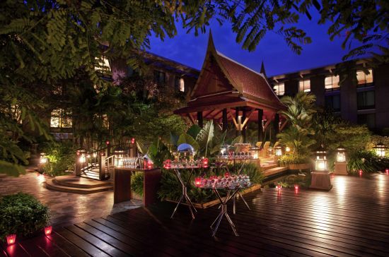 Hyatt Regency Bangkok Suvarnabhumi Airport:  Restaurant