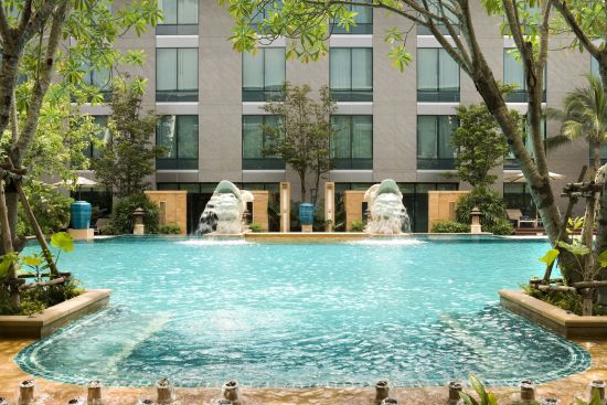 Hyatt Regency Bangkok Suvarnabhumi Airport:  Pool