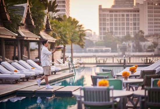 The Peninsula Bangkok:  Swimmingpool