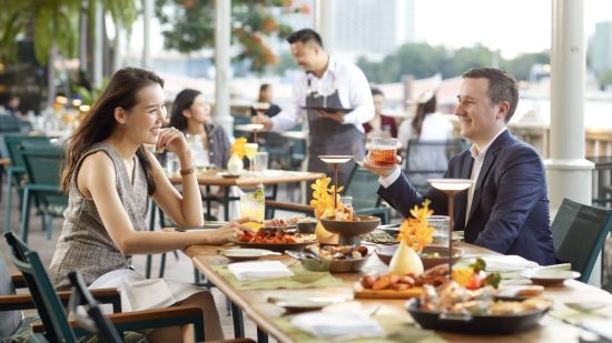 The Peninsula Bangkok: The River Cafe & Terrace