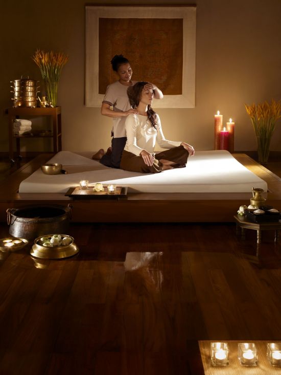 Shangri-La Bangkok:  Spa Signature Massage