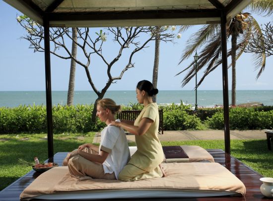 Centara Grand Beach Resort & Villas Hua Hin:  Cenvaree Outdoor Sala