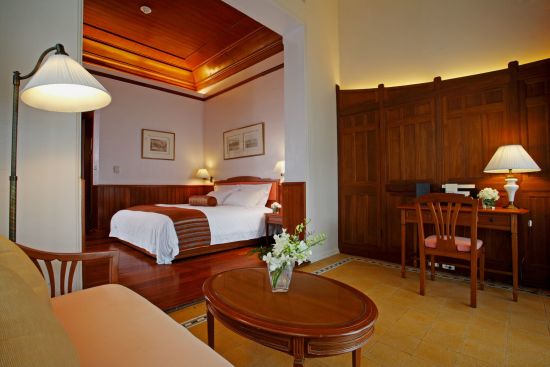 Centara Grand Beach Resort & Villas Hua Hin:  Deluxe | Railway Wing