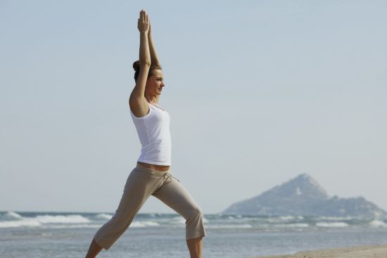 InterContinental Hua Hin Resort:  Yoga on Beach
