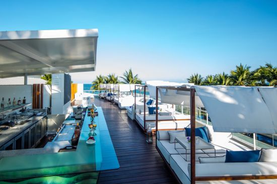InterContinental Hua Hin Resort:  Azure Bar