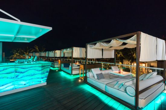 InterContinental Hua Hin Resort:  Azure Bar