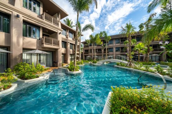 La Flora Khao Lak:  Exterior