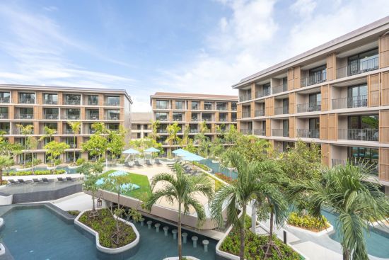 La Flora Khao Lak:  Flora Wing exterior