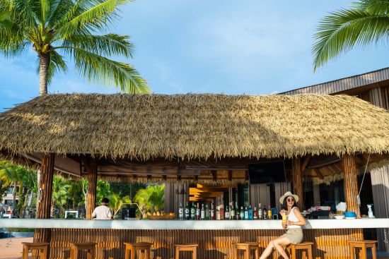 La Flora Khao Lak:  Breeze Bar