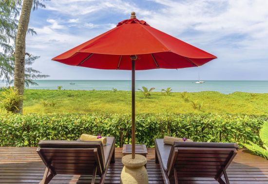 Ramada Resort by Wyndham Khao Lak:  Oceanfront Villa